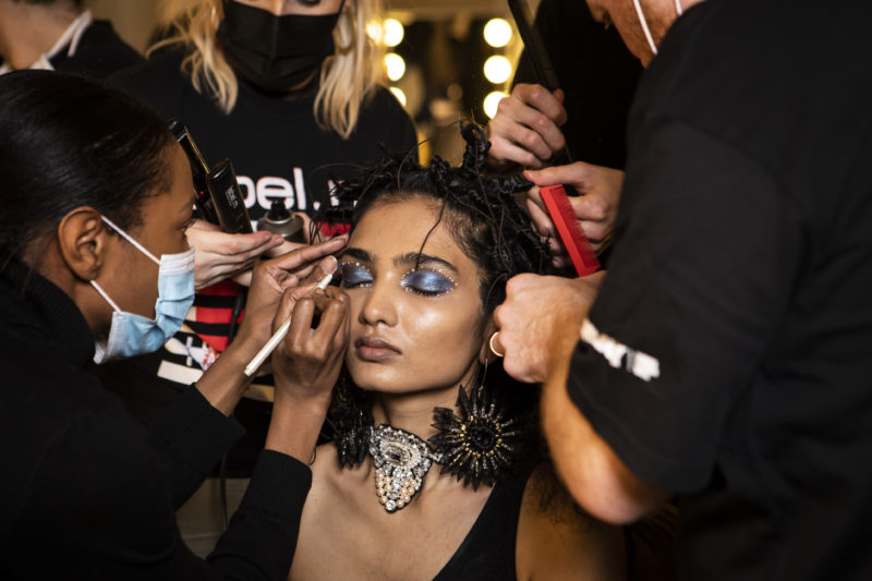all-the-best-beauty-looks-from-london-fashion-week